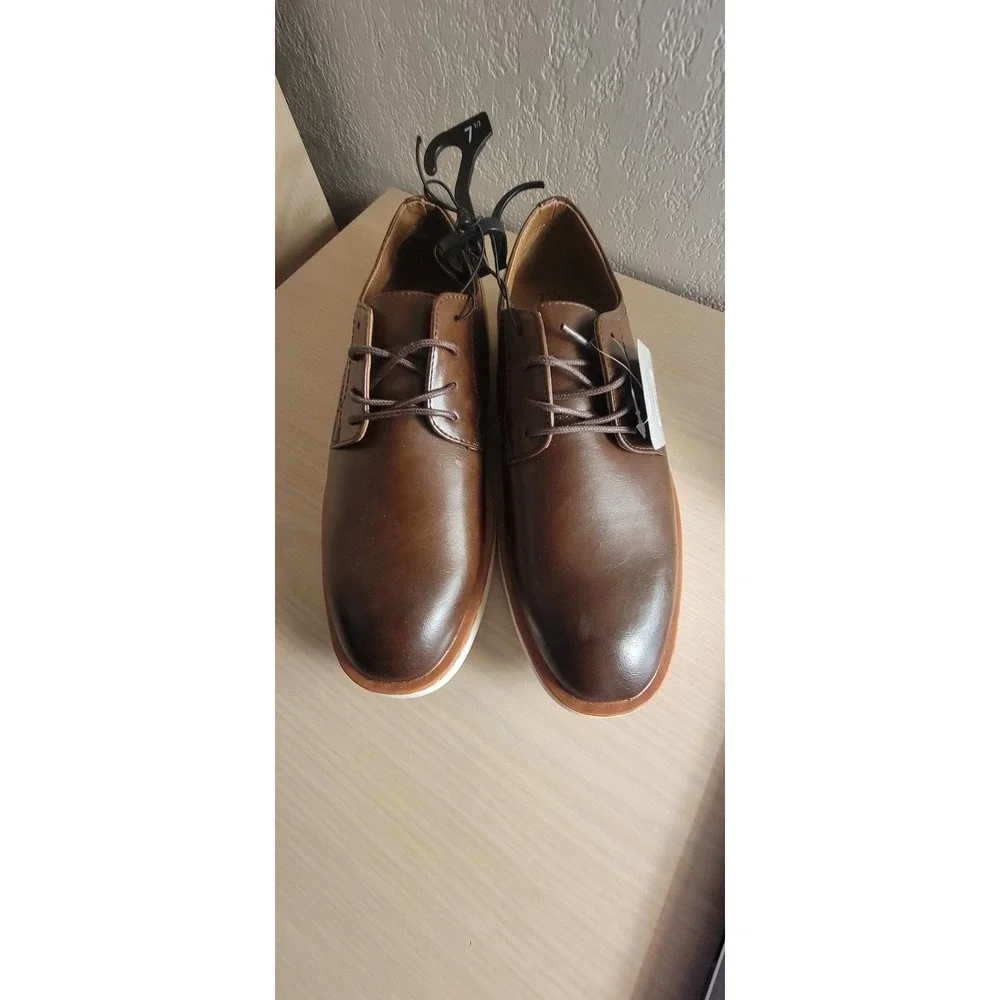 M GE‎ Kradinn Dress Oxford Memory Foam Dark Brown Size 7 1/2